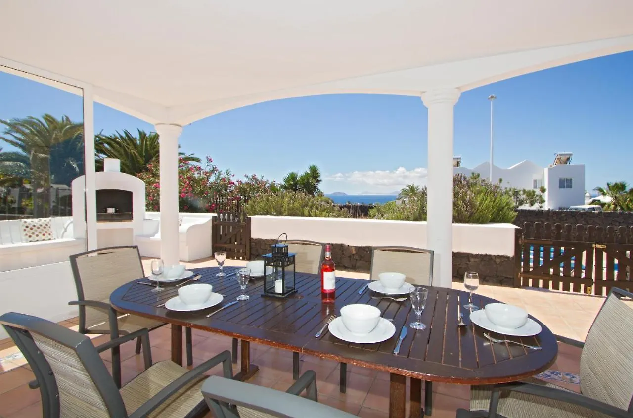 Holiday home Marazul Villa Playa Blanca